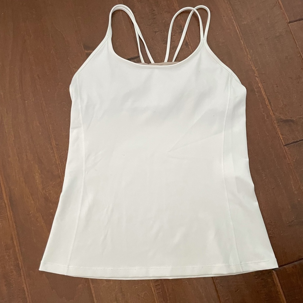 Lululemon tank